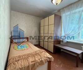 продам 2-х комнатную на дмитрия ульянова