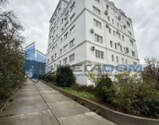 Продам 2-к квартиру в Ливадии