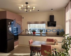 Продам дом в пионерском