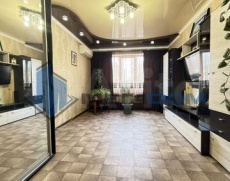 продам квартиру на маршала жукова